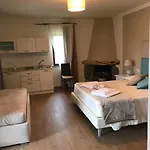 Il Giardino Di Daniela Hotel apartamentowy 3*