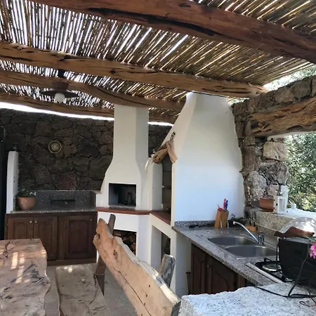 Il Giardino Di Daniela 3* San Teodoro (Sardinia)