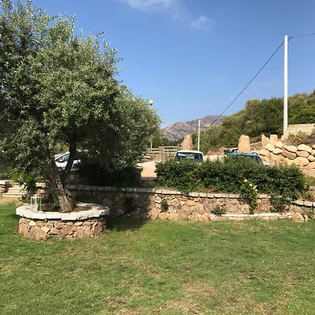 Il Giardino Di Daniela Apartahotel San Teodoro (Sardinia)