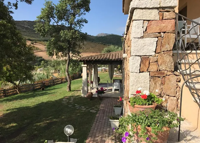Il Giardino Di Daniela 3* San Teodoro (Sardinia)